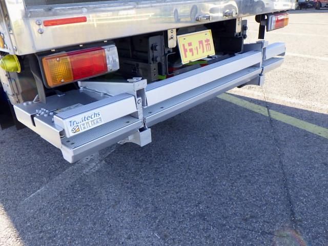 HINO DUTRO 2021 Image 31