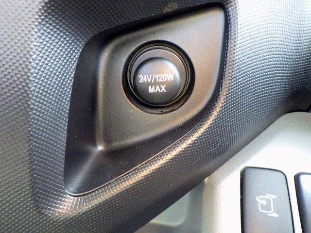 HINO DUTRO 2020 Image 31