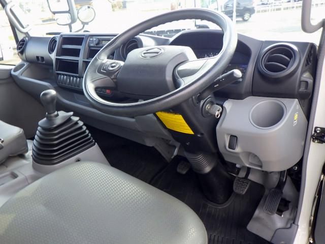 HINO DUTRO 2020 Image 31