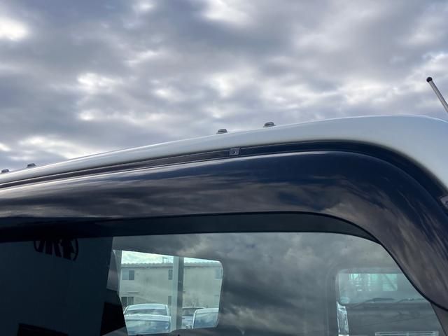 MITSUBISHI CANTER 2019 Image 31