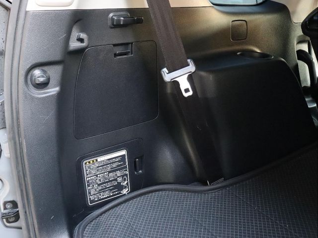 TOYOTA LANDCRUISER PRADO 2019 Image 31