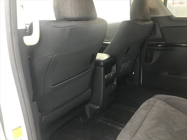 TOYOTA VELLFIRE  HYBRID 4WD 2012 Image 31