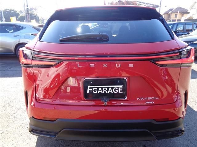 TOYOTA LEXUS NX450H+ AWD 2024 Image 31