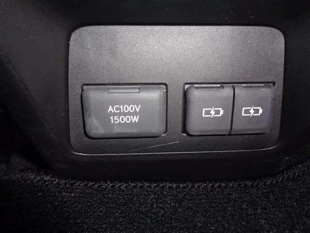 TOYOTA LEXUS NX450H+ AWD 2024 Image 31