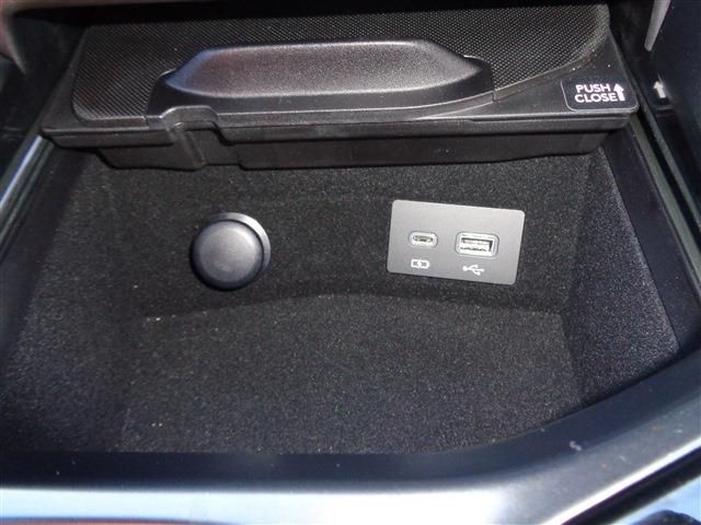 TOYOTA LEXUS NX450H+ AWD 2024 Image 31