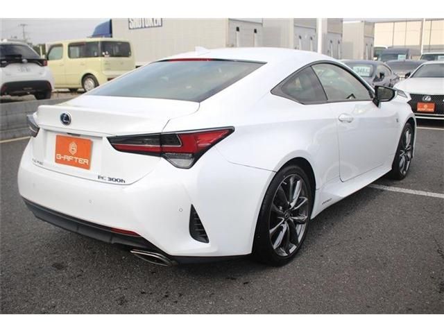 TOYOTA LEXUS RC300H 2021 Image 31