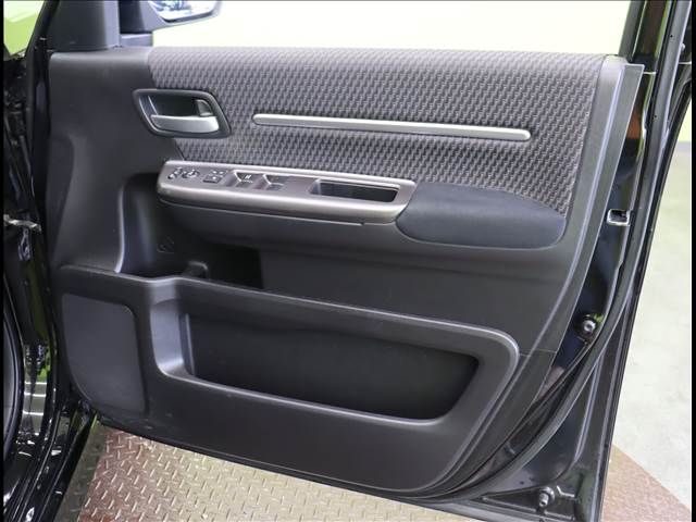 HONDA STEPWAGON SPADA 2016 Image 31