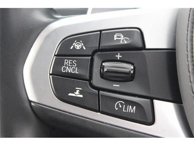 BMW 5SERIES SEDAN 2018 Image 31