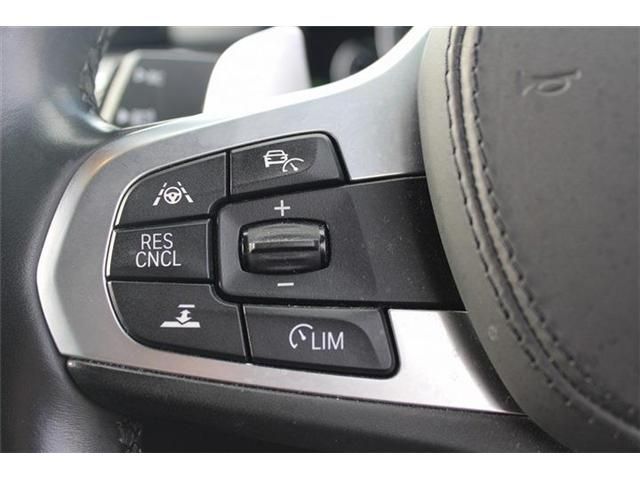 BMW 5SERIES SEDAN 2017 Image 31