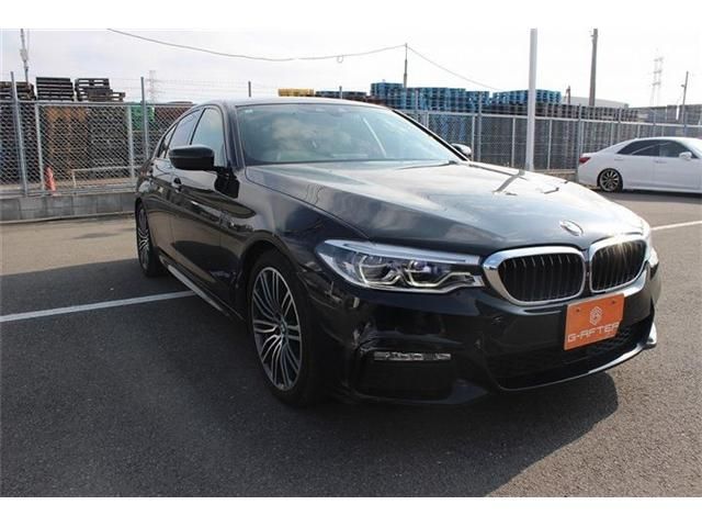 BMW 5SERIES SEDAN 2017 Image 31