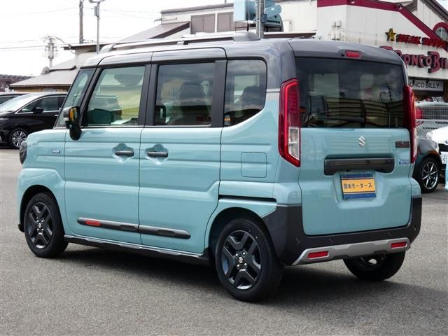 SUZUKI SPACIA GEAR 2024 Image 31