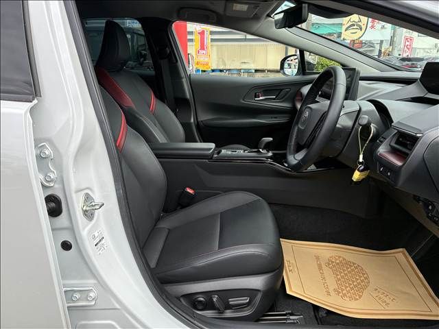 TOYOTA PRIUS PHV 2023 Image 31