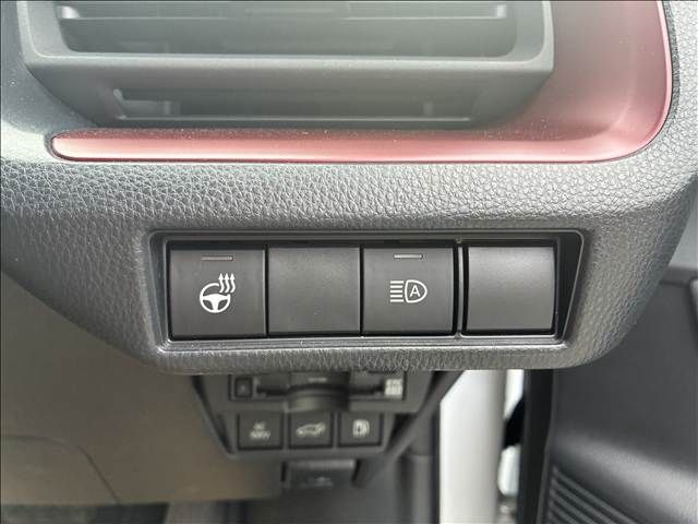 TOYOTA PRIUS PHV 2023 Image 31