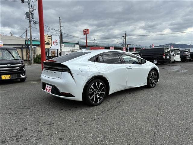 TOYOTA PRIUS PHV 2023 Image 31