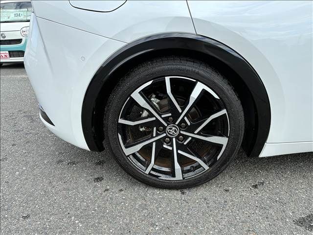 TOYOTA PRIUS PHV 2023 Image 31