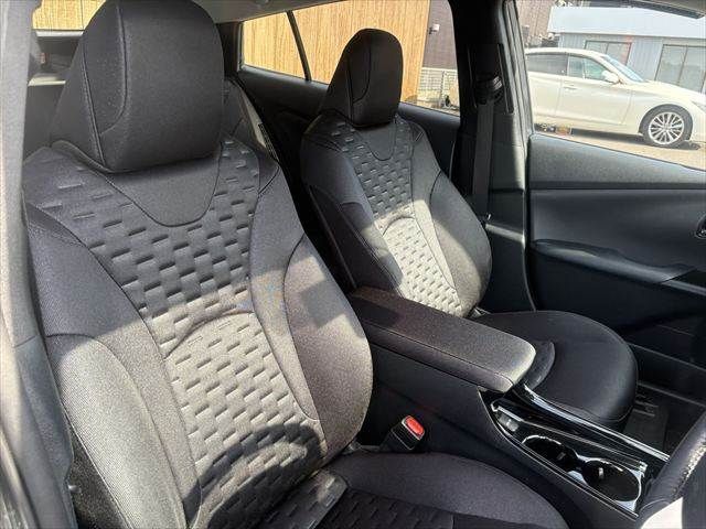 TOYOTA PRIUS PHV 2018 Image 31