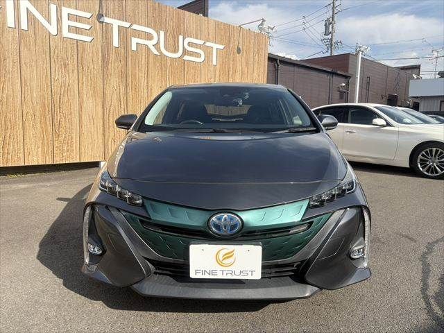 TOYOTA PRIUS PHV 2018 Image 31