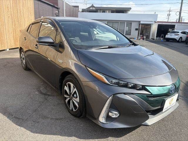 TOYOTA PRIUS PHV 2018 Image 31
