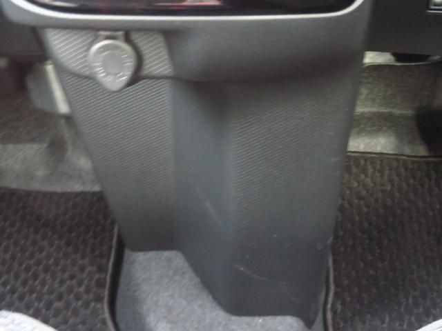 DAIHATSU TANTO CUSTOM 2023 Image 31