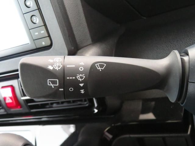 DAIHATSU TANTO CUSTOM 2023 Image 31