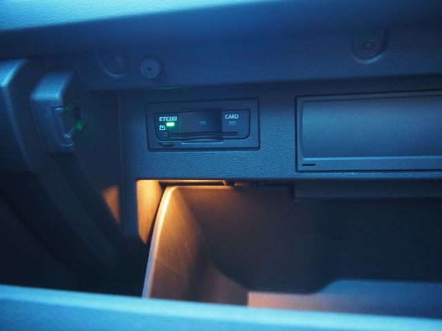 VOLKSWAGEN T-ROC 2023 Image 31