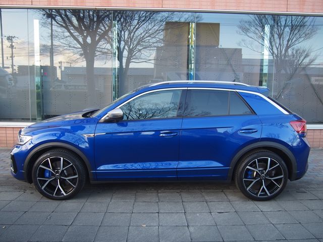 VOLKSWAGEN T-ROC 2023 Image 31