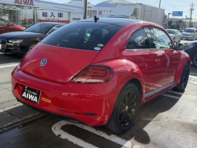 VOLKSWAGEN THE BEETL 2018 Image 31