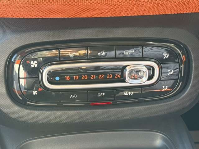 MCC SMART FORFOUR 2016 Image 31