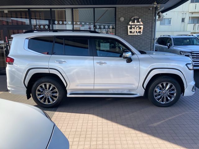 TOYOTA LANDCRUISER WAGON 2023 Image 31