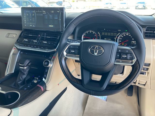 TOYOTA LANDCRUISER WAGON 2023 Image 31