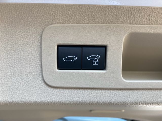 TOYOTA LANDCRUISER WAGON 2023 Image 31