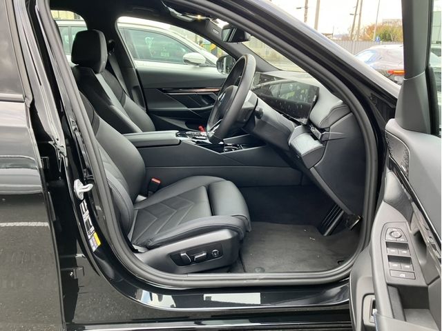 BMW I5 TOURING 2025 Image 31