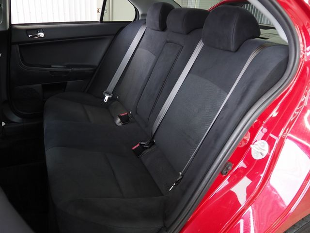 MITSUBISHI LANCER  4WD 2012 Image 31