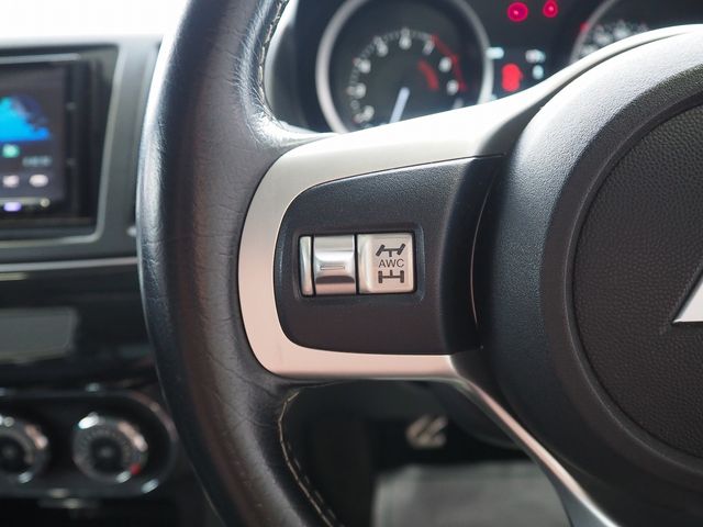 MITSUBISHI LANCER  4WD 2012 Image 31