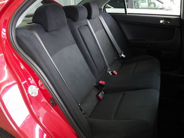 MITSUBISHI LANCER  4WD 2012 Image 31