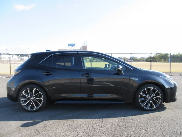 TOYOTA COROLLA SPORT HYBRID 2018 Image 31