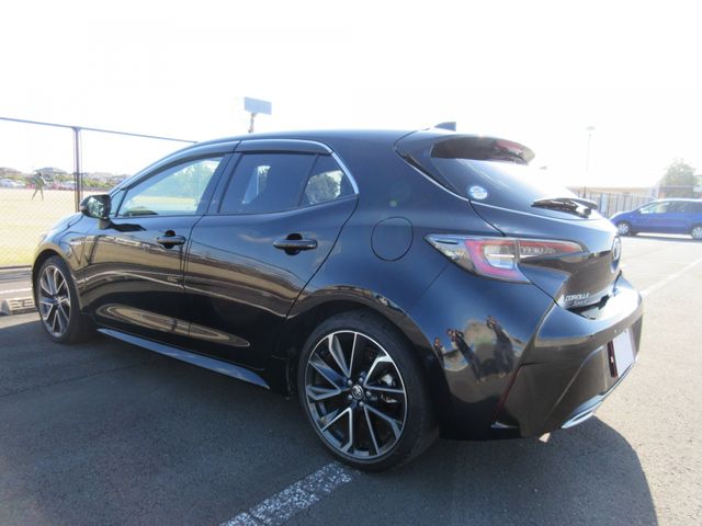 TOYOTA COROLLA SPORT HYBRID 2018 Image 31