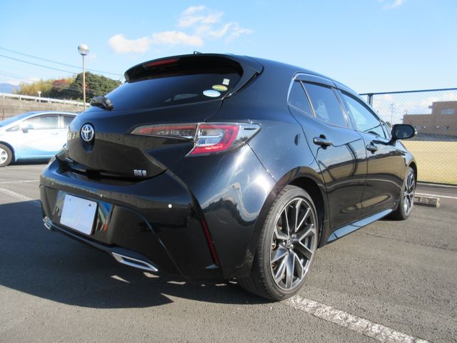 TOYOTA COROLLA SPORT HYBRID 2018 Image 31
