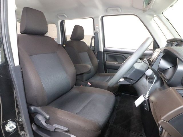 TOYOTA ROOMY 2023 Image 31