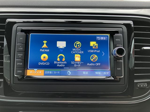 VOLKSWAGEN THE BEETL 2018 Image 31