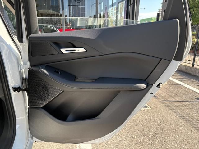 BMW 2SERIES ACTIVE T 2025 Image 31