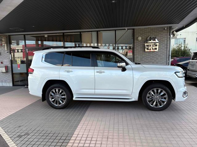 TOYOTA LANDCRUISER WAGON 2023 Image 31