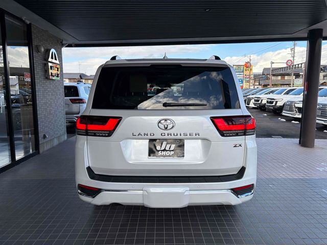 TOYOTA LANDCRUISER WAGON 2023 Image 31