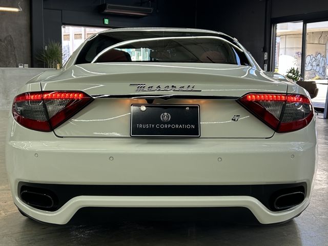 MASERATI GRANTURISMO 2016 Image 31