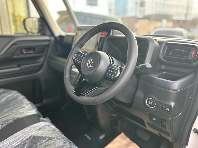 SUZUKI SPACIA GEAR 2024 Image 31