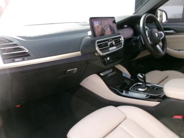 BMW X4 2021 Image 31