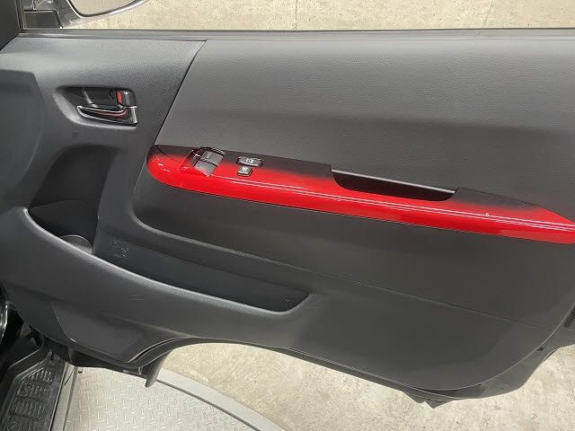 TOYOTA HIACE VAN 2WD 2020 Image 31