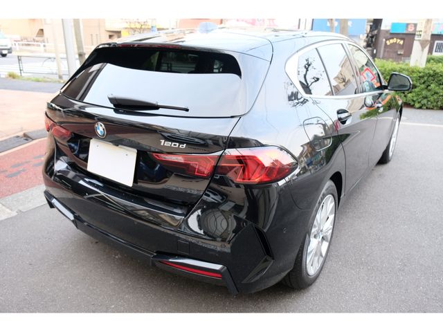 BMW 1SERIES 2025 Image 31