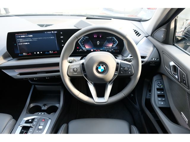 BMW 1SERIES 2025 Image 31