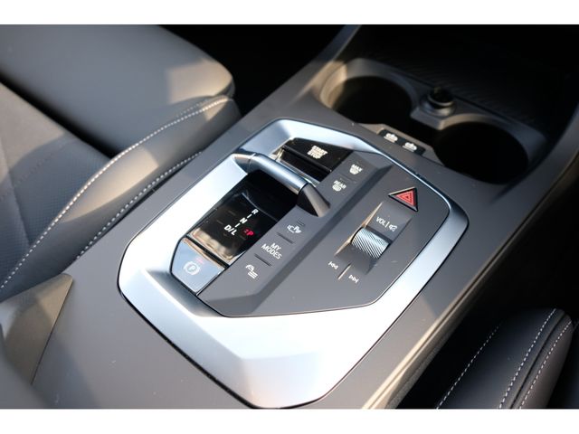 BMW 1SERIES 2025 Image 31